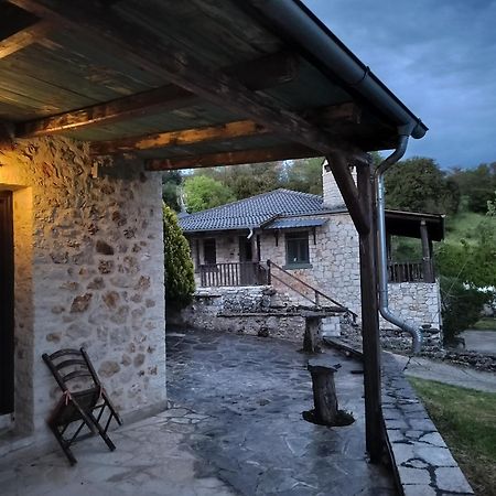 Yono'S Traditional House Ano Ravenia Luaran gambar