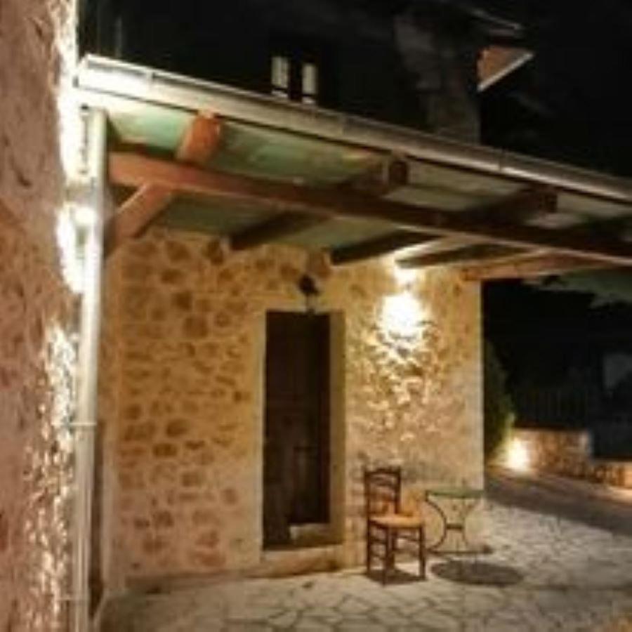 Yono'S Traditional House Ano Ravenia Luaran gambar